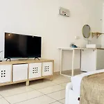Owl Nest Suite\' At Aeropod Sovo